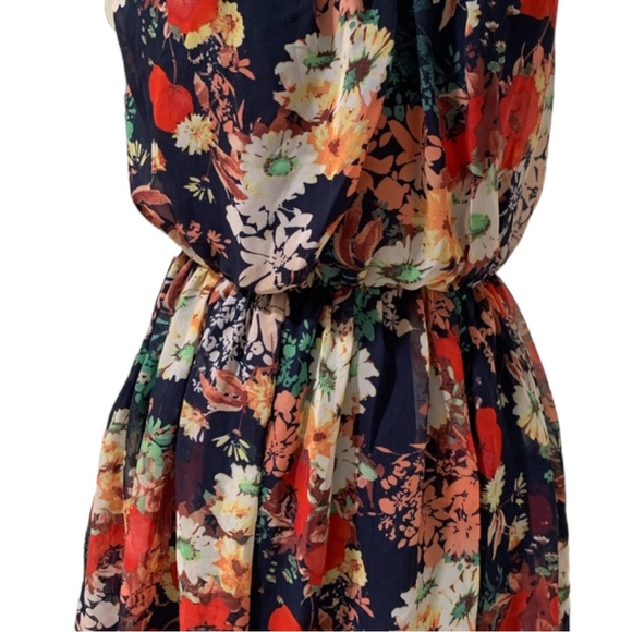 IZ Byer Floral Dress size Small - Picture 3 of 11